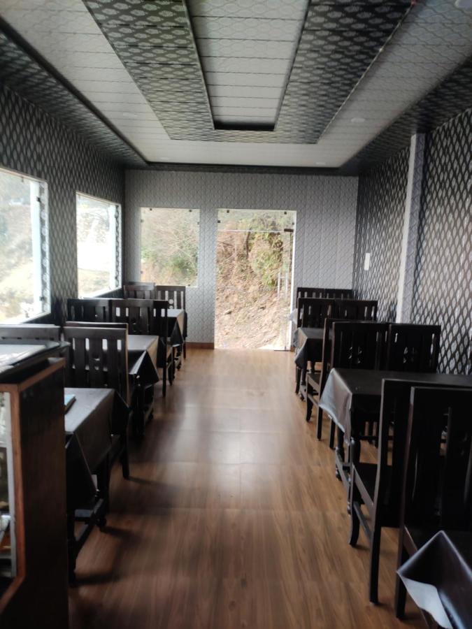 Dev Bhoomi Resort Kanatal Exterior photo